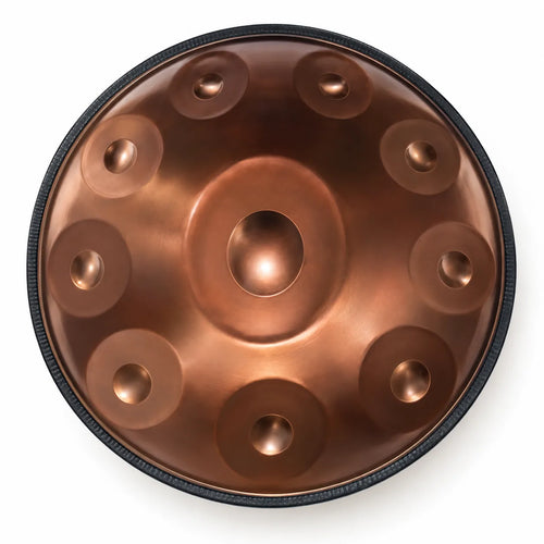 Handpan D Kurd bronze 10 notes en inox vu de dessus, avec un Do aigu en plus