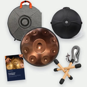 Pack Premium : le handpan bronze, sa housse souple, le guide en PDF, la housse rigide, le mini support et le cordon